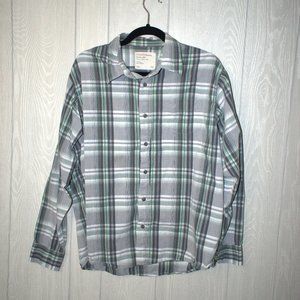 EUC Wrangler Men's L button down shirt